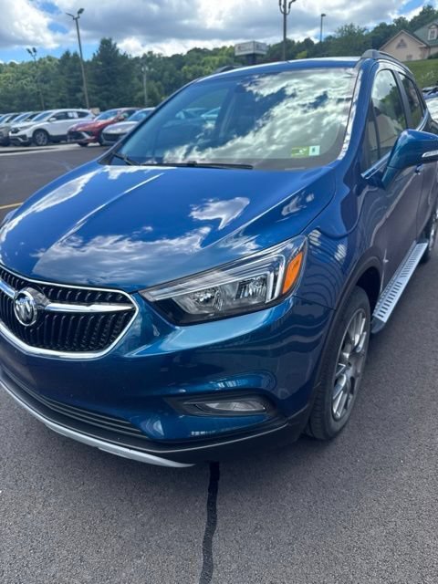 Used 2019 Buick Encore Sport Touring AWD/4WD image 17