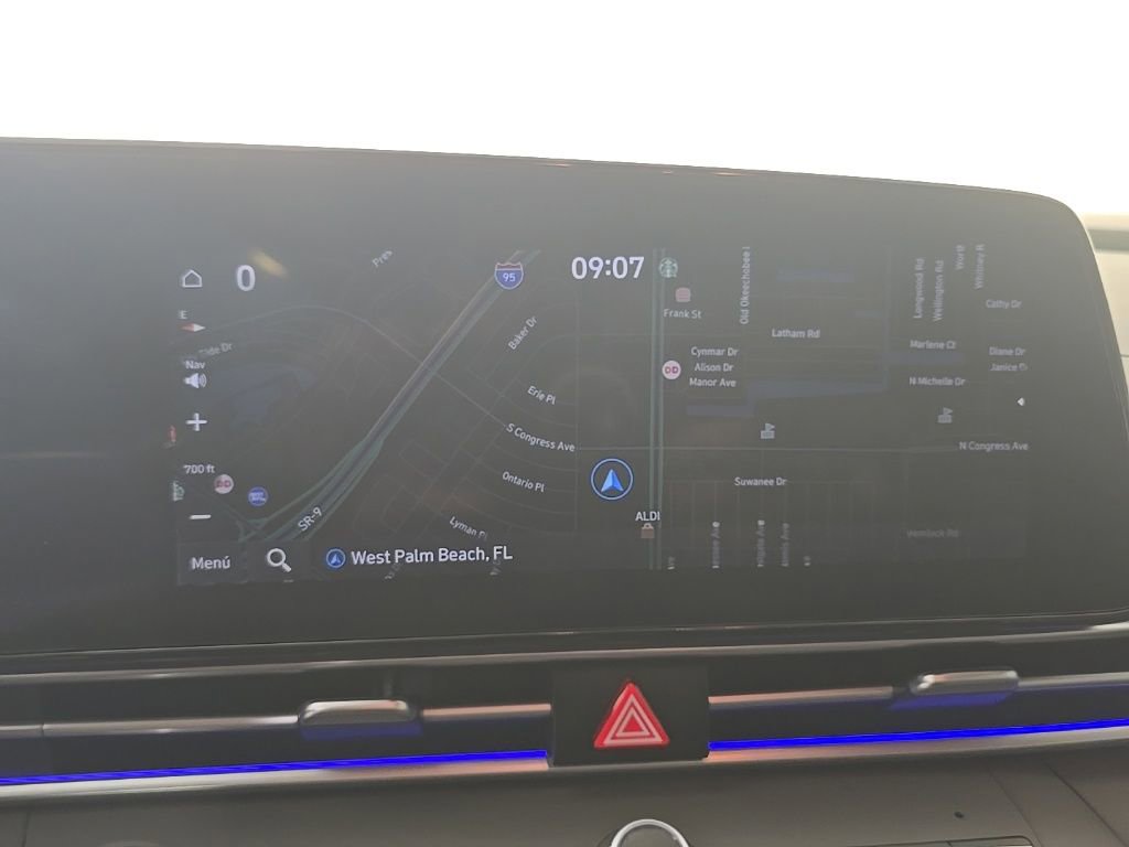 Used 2024 Hyundai Elantra SEL image 18