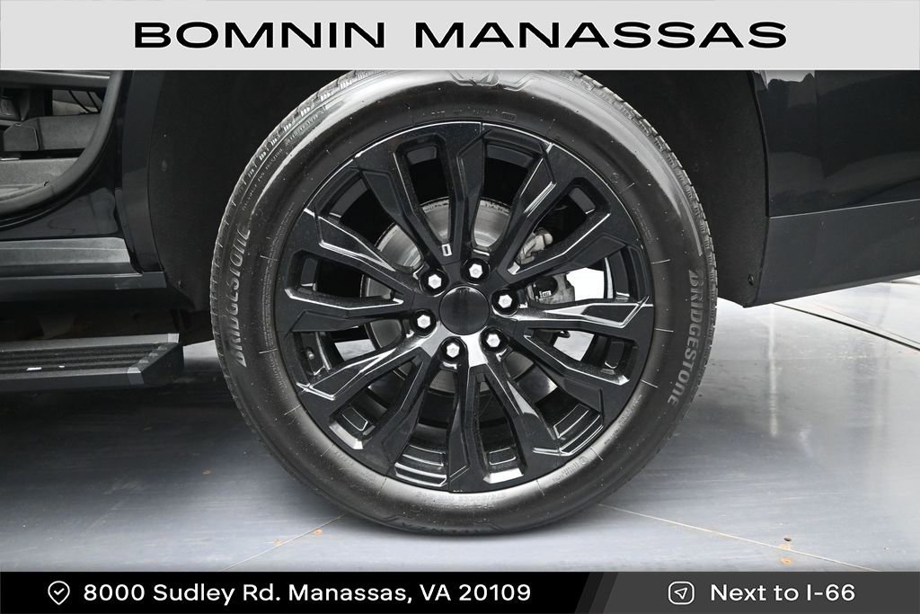 Used 2022 GMC Yukon Denali AWD/4WD image 14