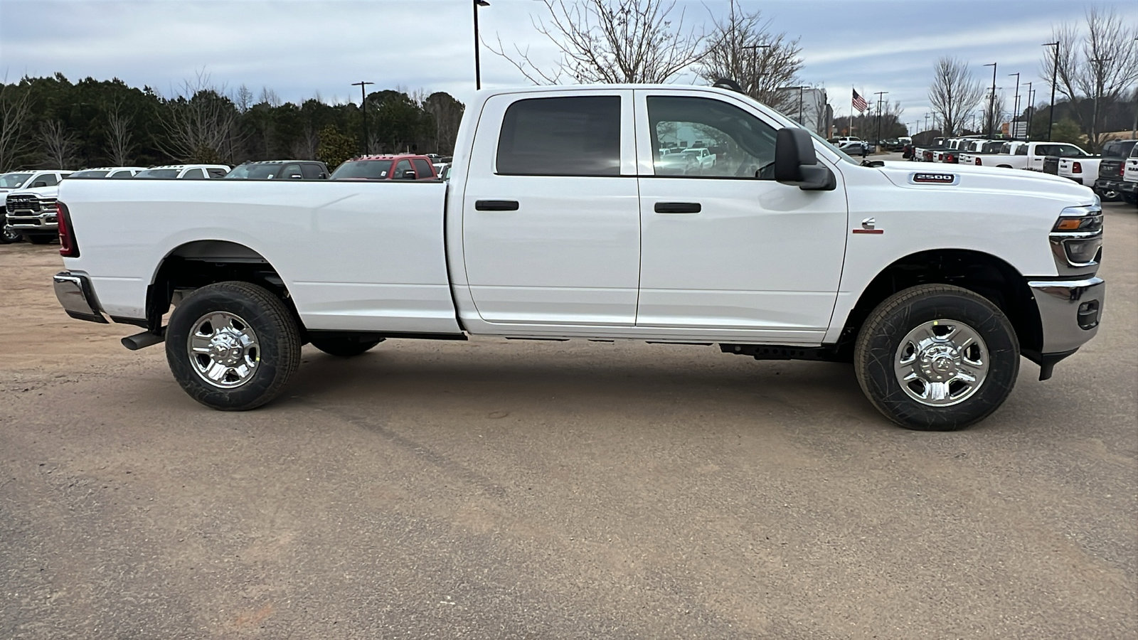 New 2026 RAM 2500 Tradesman w/ Chrome Appearance Group AWD/4WD image 7