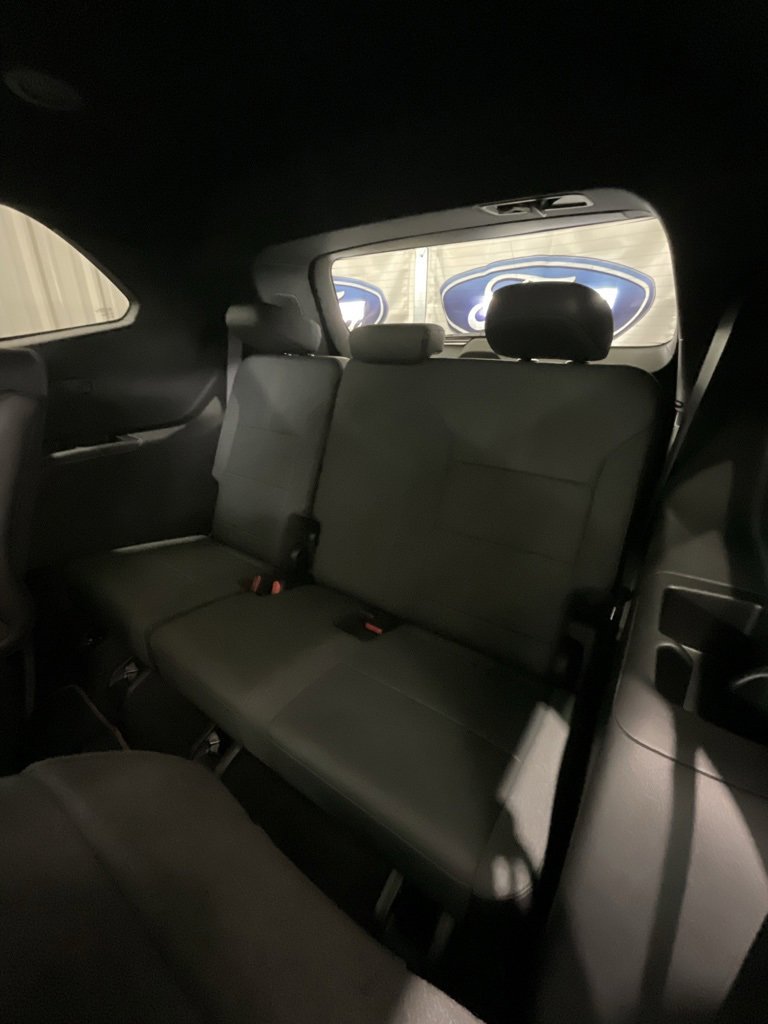 Used 2025 GMC Acadia AT4 image 12