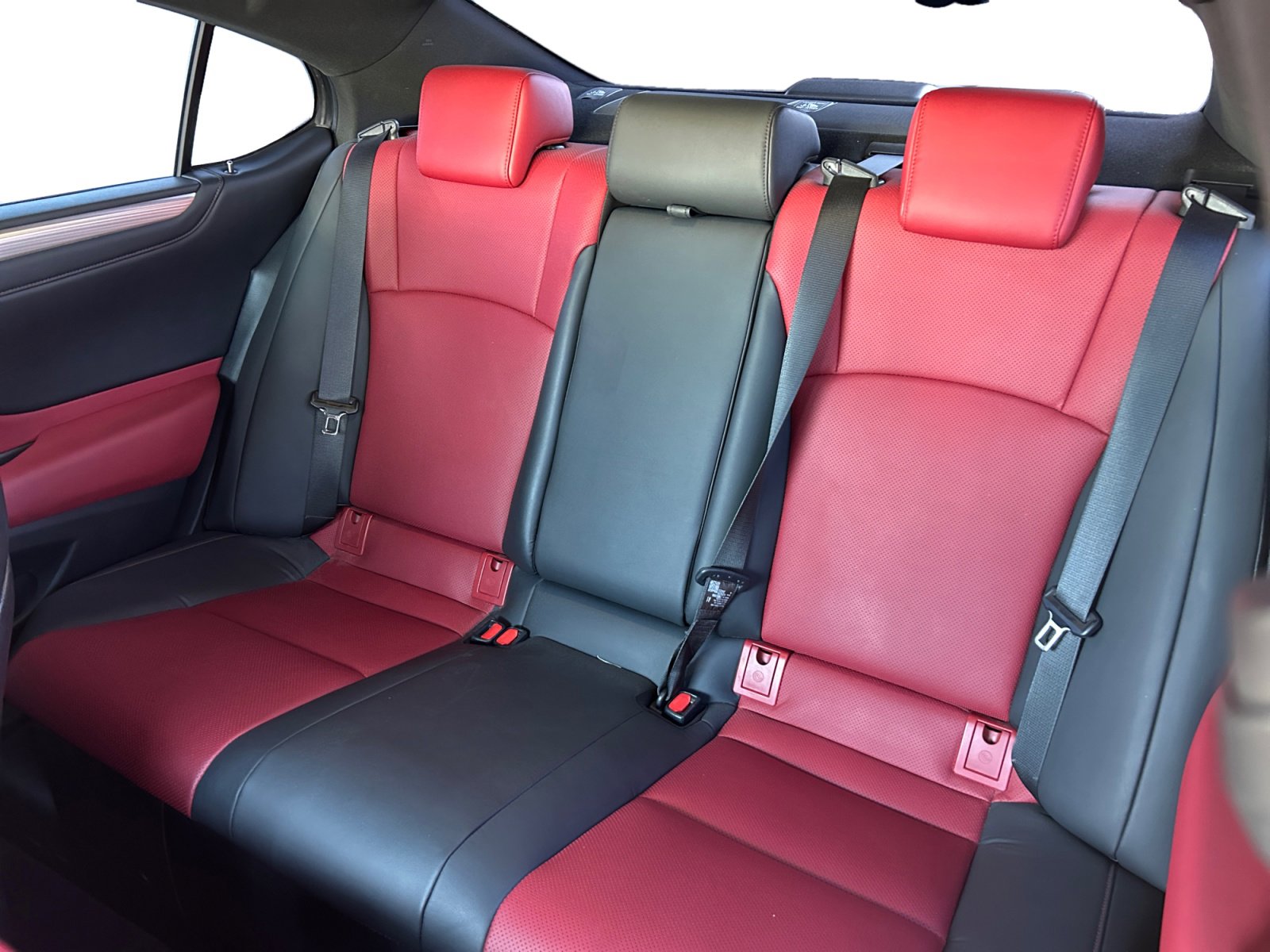 Used 2024 Lexus ES 300h F Sport FWD image 13