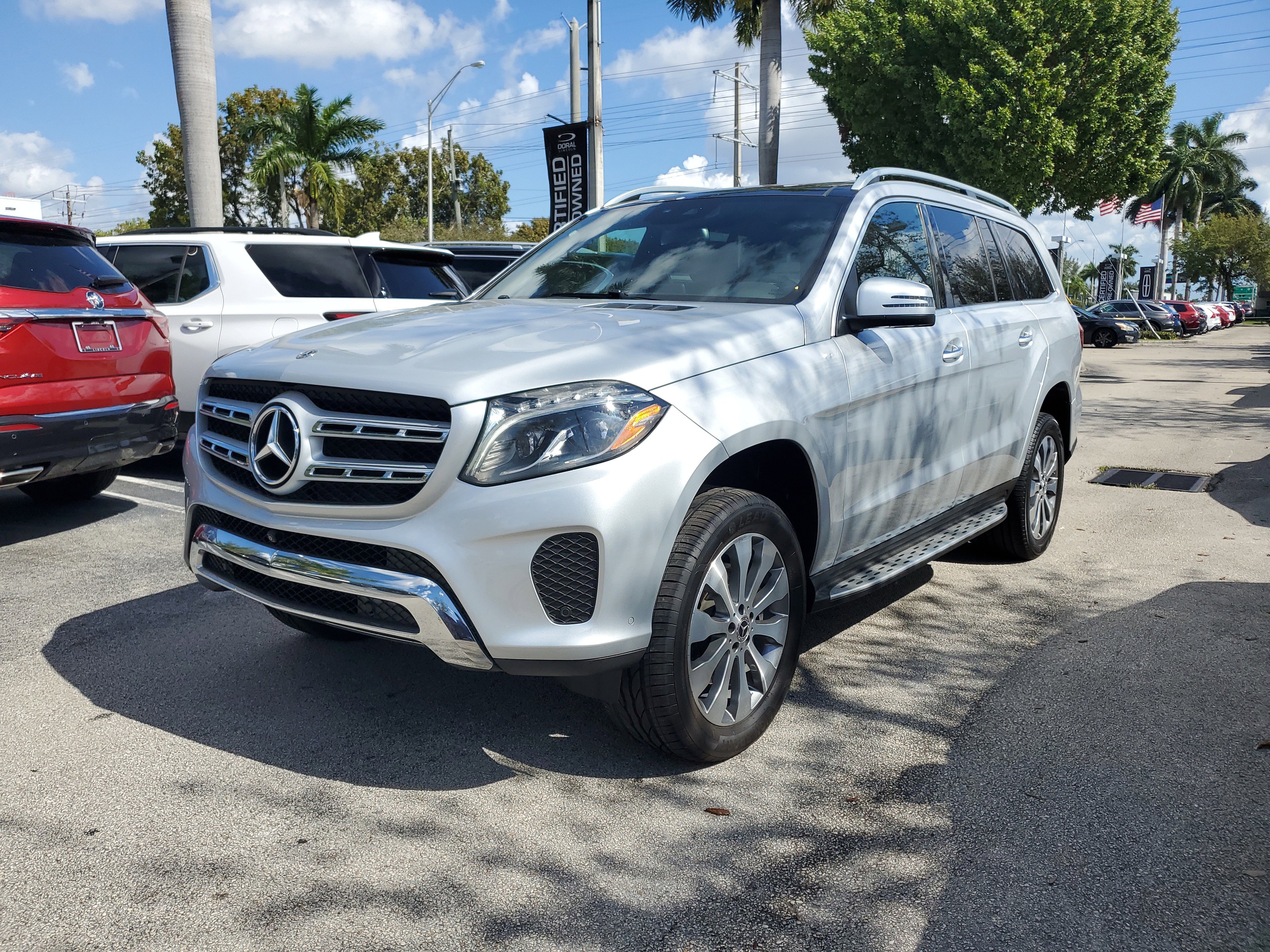Used 2019 Mercedes-Benz GLS 450 4MATIC image 3