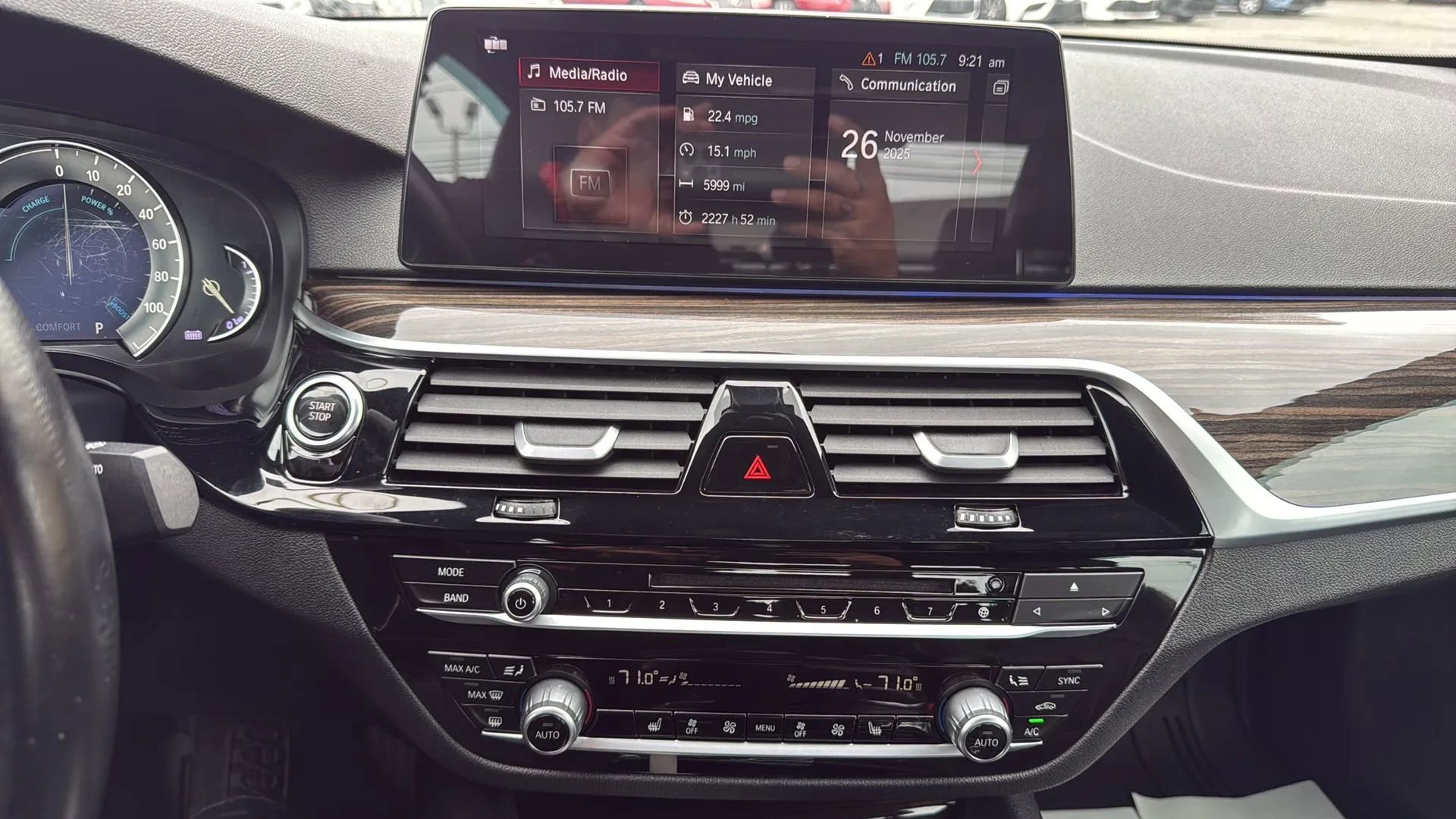 Used 2018 BMW 530e xDrive image 19