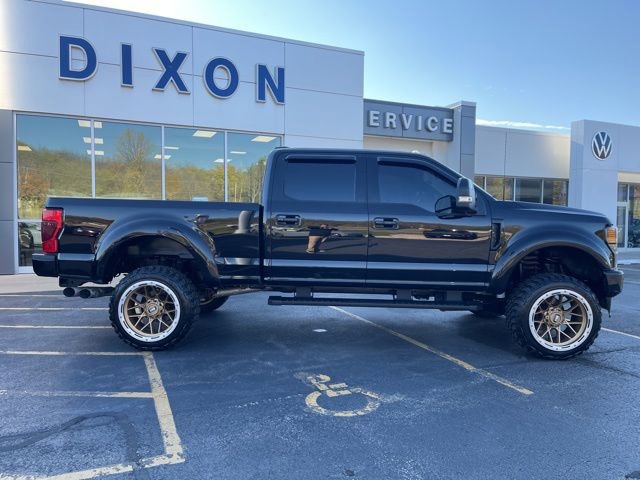 Used 2022 Ford F250 Lariat w/ Black Appearance Package image 10