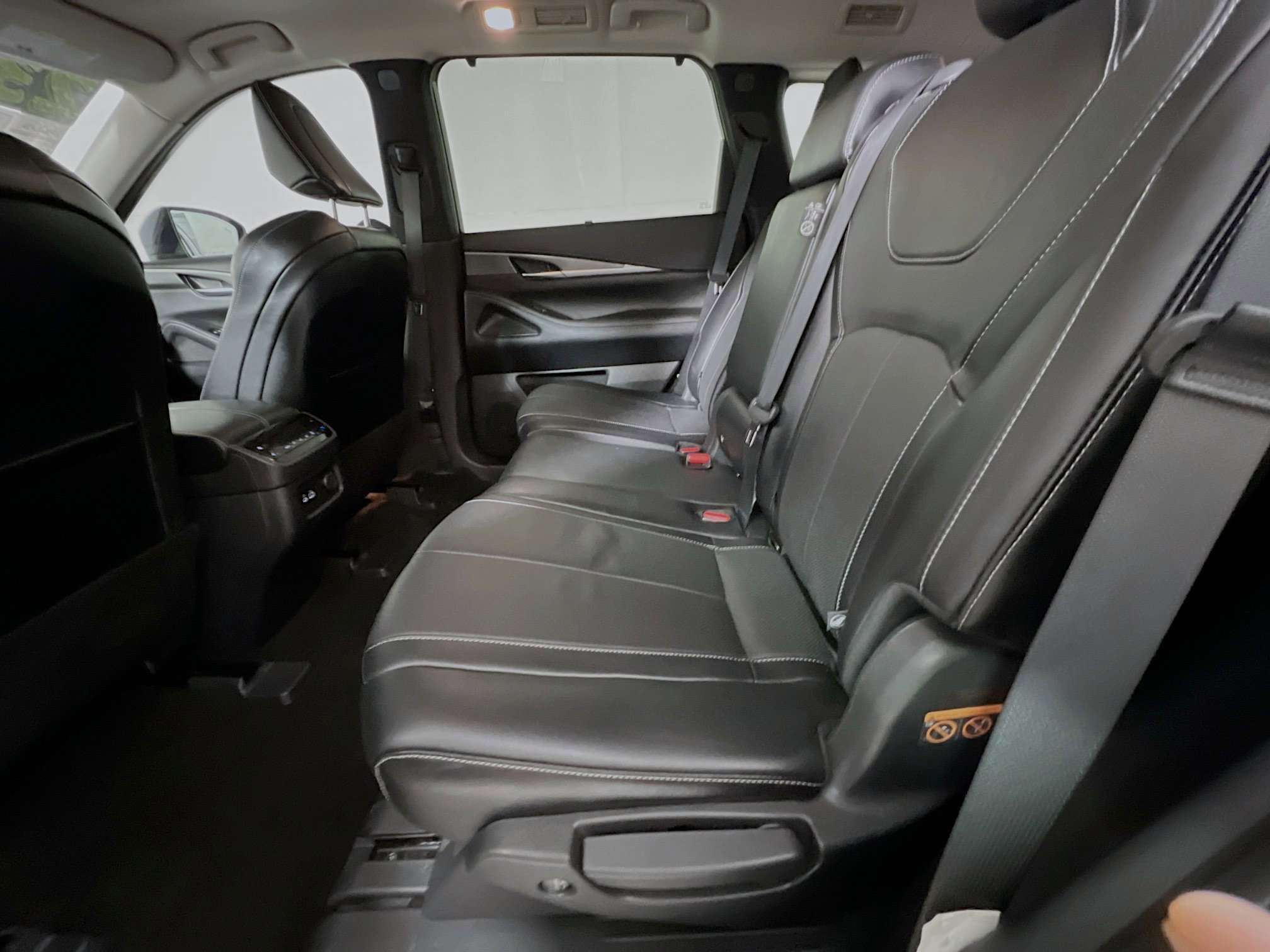 Used 2023 INFINITI QX60 Luxe w/ Cargo Package FWD image 29