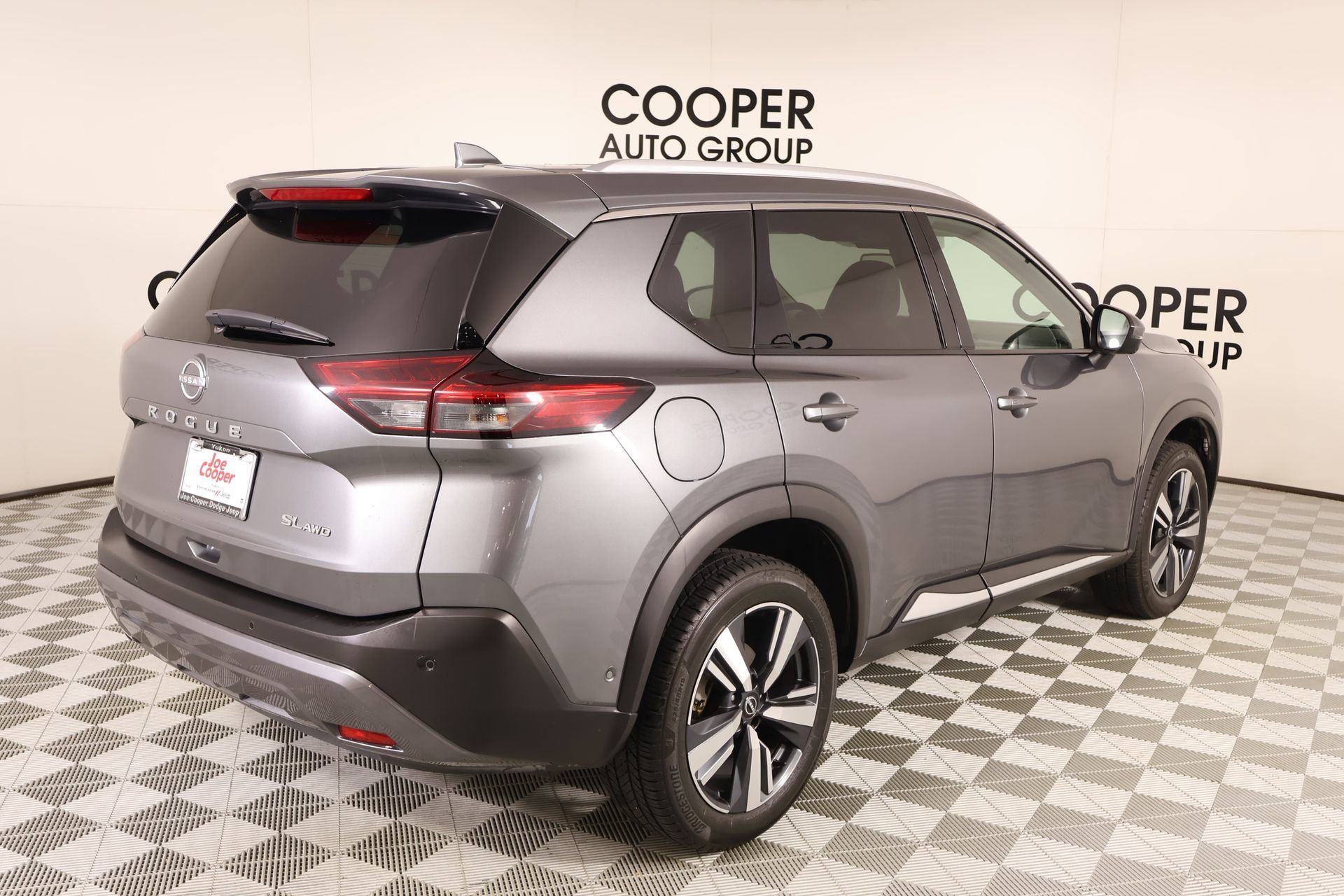 Used 2023 Nissan Rogue SL w/ SL Premium Package AWD/4WD image 22