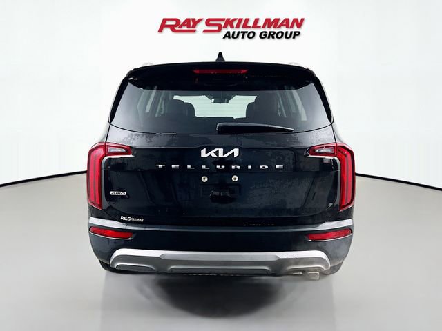 Used 2022 Kia Telluride S image 6