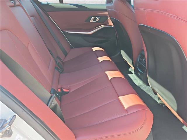 Used 2024 BMW 330i Sedan w/ Convenience Package RWD image 21