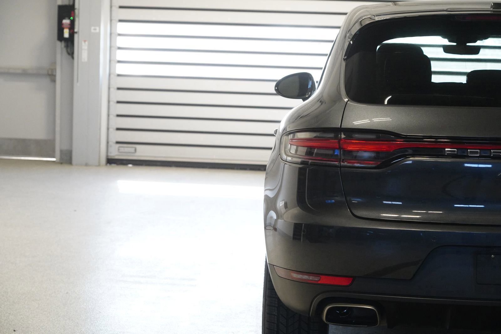 Used 2021 Porsche Macan image 10