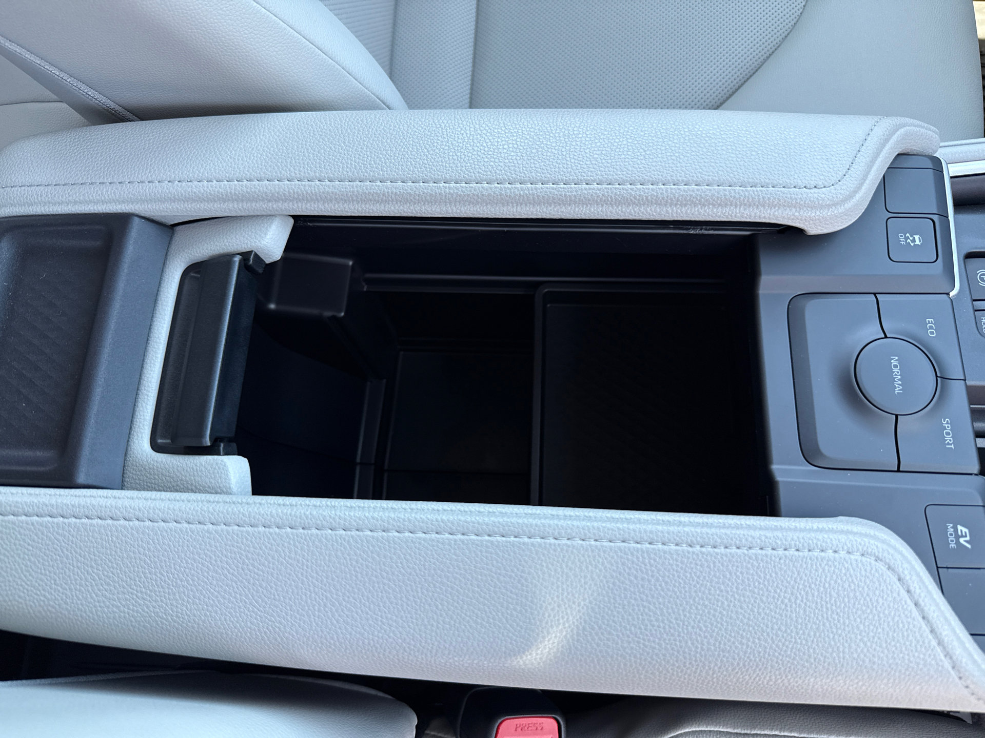 Certified 2026 Toyota Grand Highlander XLE image 16