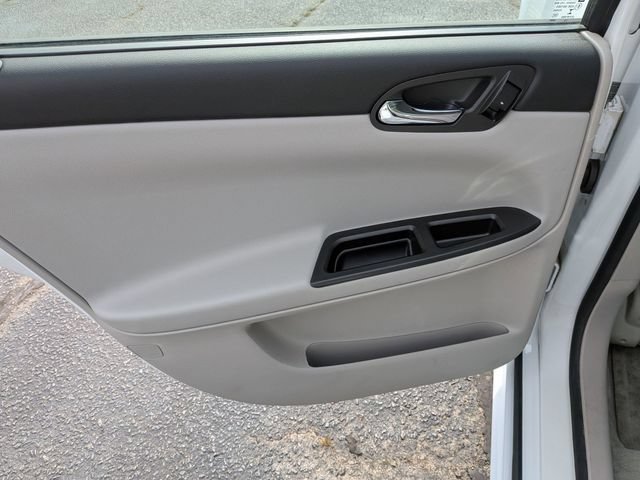 Used 2016 Chevrolet Impala Limited LS FWD image 24