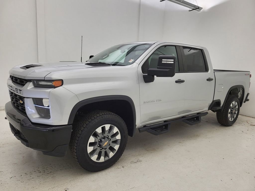 Used 2022 Chevrolet Silverado 2500 Custom image 14