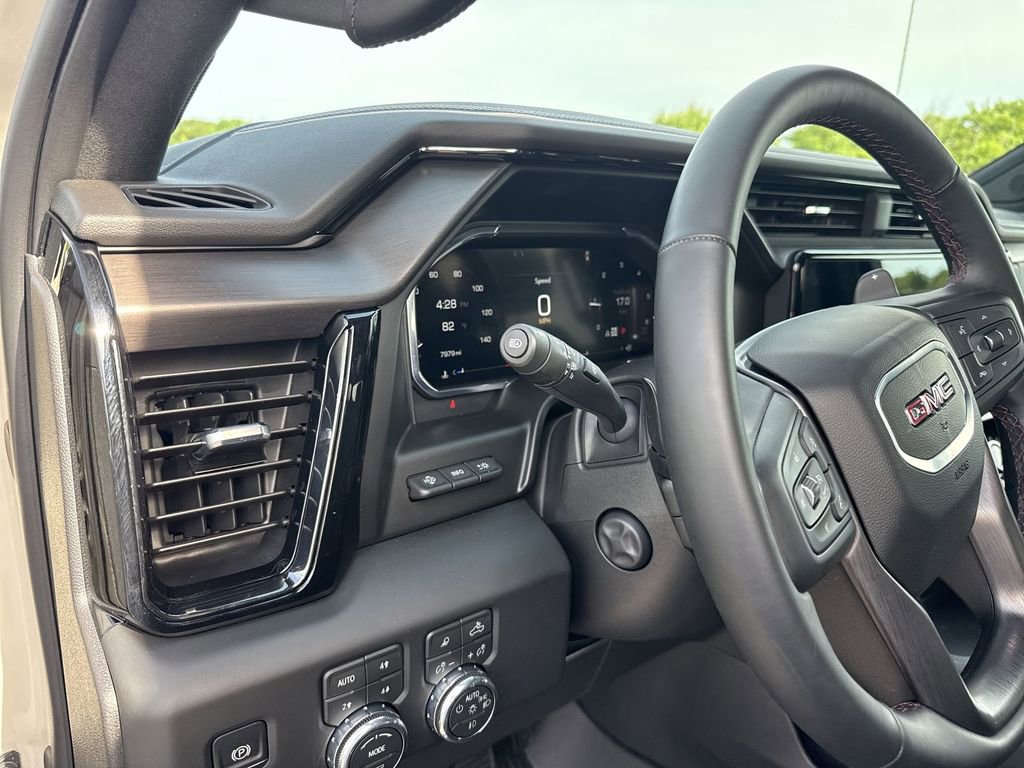 Certified 2026 GMC Sierra 1500 AT4X w/ AT4X AEV Edition AWD/4WD image 24