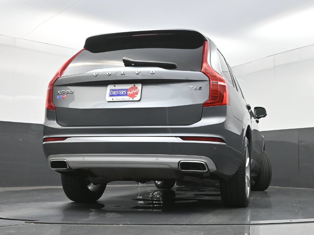 Used 2020 Volvo XC90 T6 Momentum AWD/4WD image 29