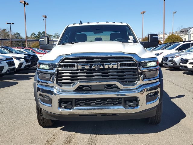 New 2026 RAM 5500 Tradesman w/ Chrome Appearance Group AWD/4WD image 2