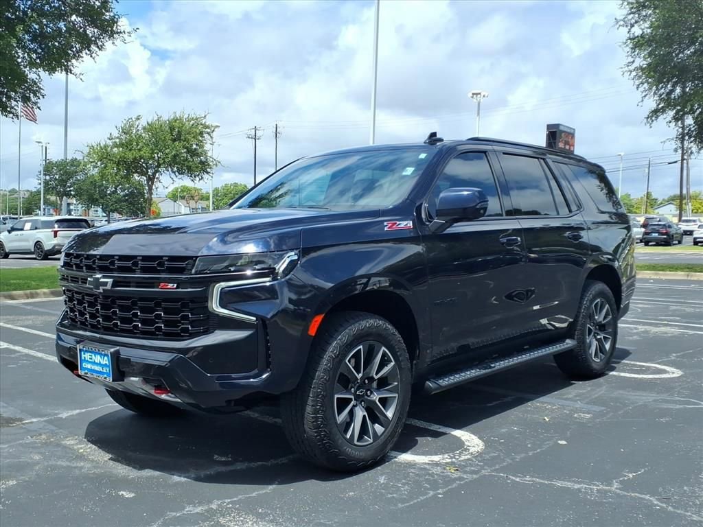 Used 2023 Chevrolet Tahoe Z71 w/ Luxury Package AWD/4WD image 12