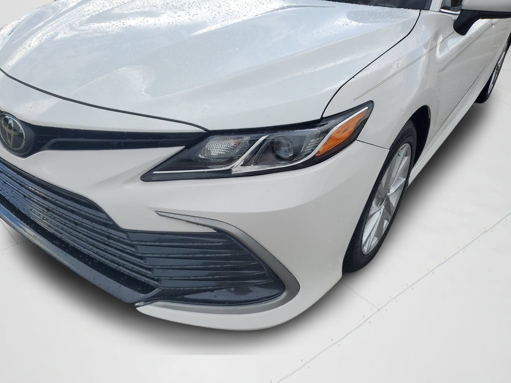 Certified 2024 Toyota Camry LE FWD image 21