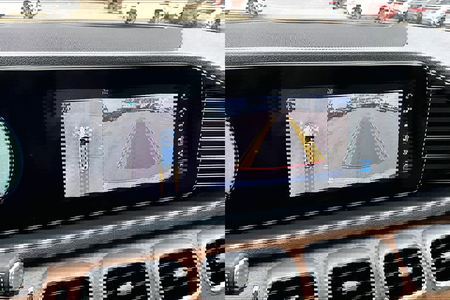 Used 2020 Mercedes-Benz GLE 350 image 27