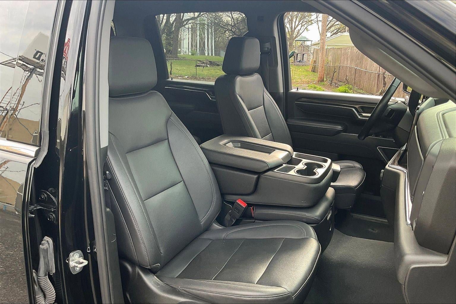 Used 2024 Chevrolet Silverado 2500 LTZ AWD/4WD image 7