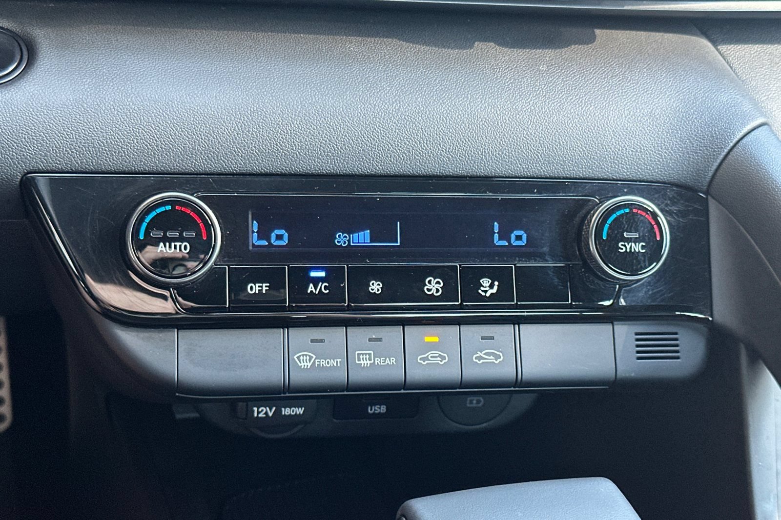 Certified 2026 Hyundai Elantra Sport FWD image 21