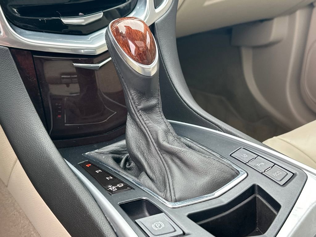 Used 2013 Cadillac SRX Luxury w/ Driver Awareness Package image 30