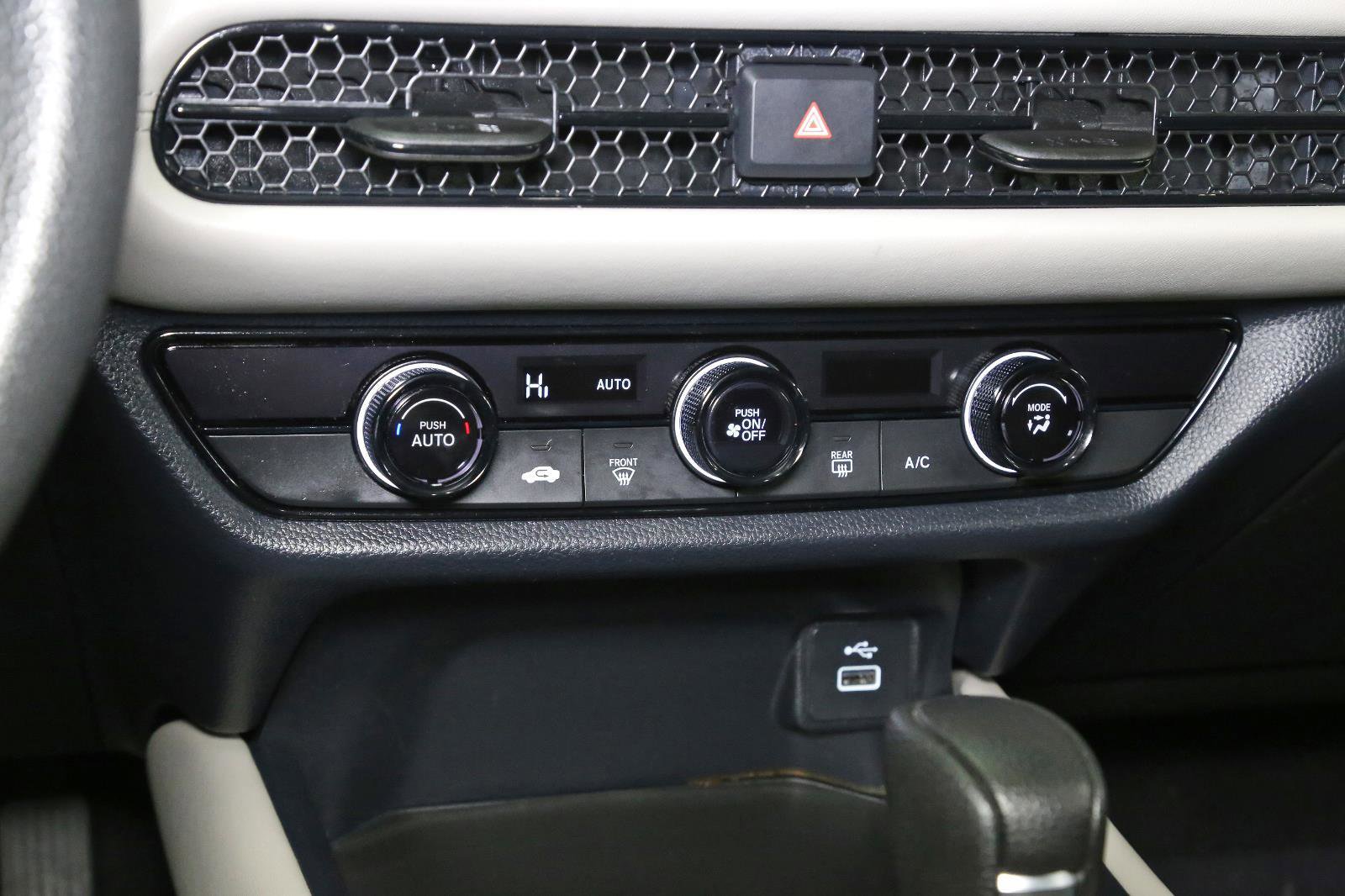 Certified 2023 Honda HR-V LX image 10