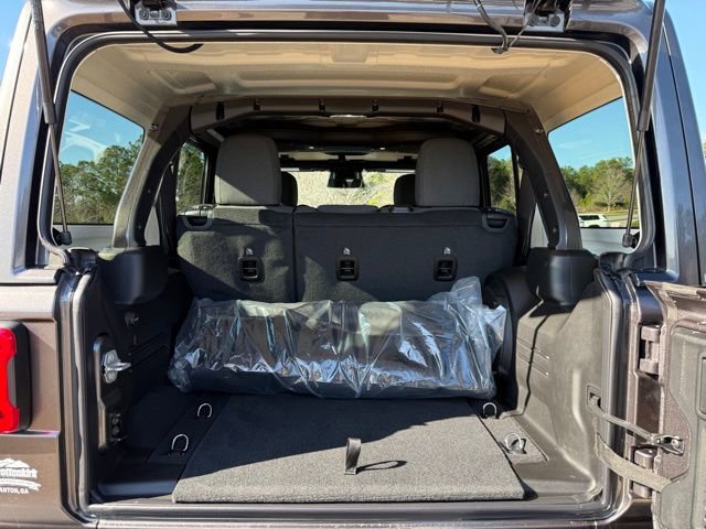 New 2026 Jeep Wrangler Unlimited Rubicon image 29