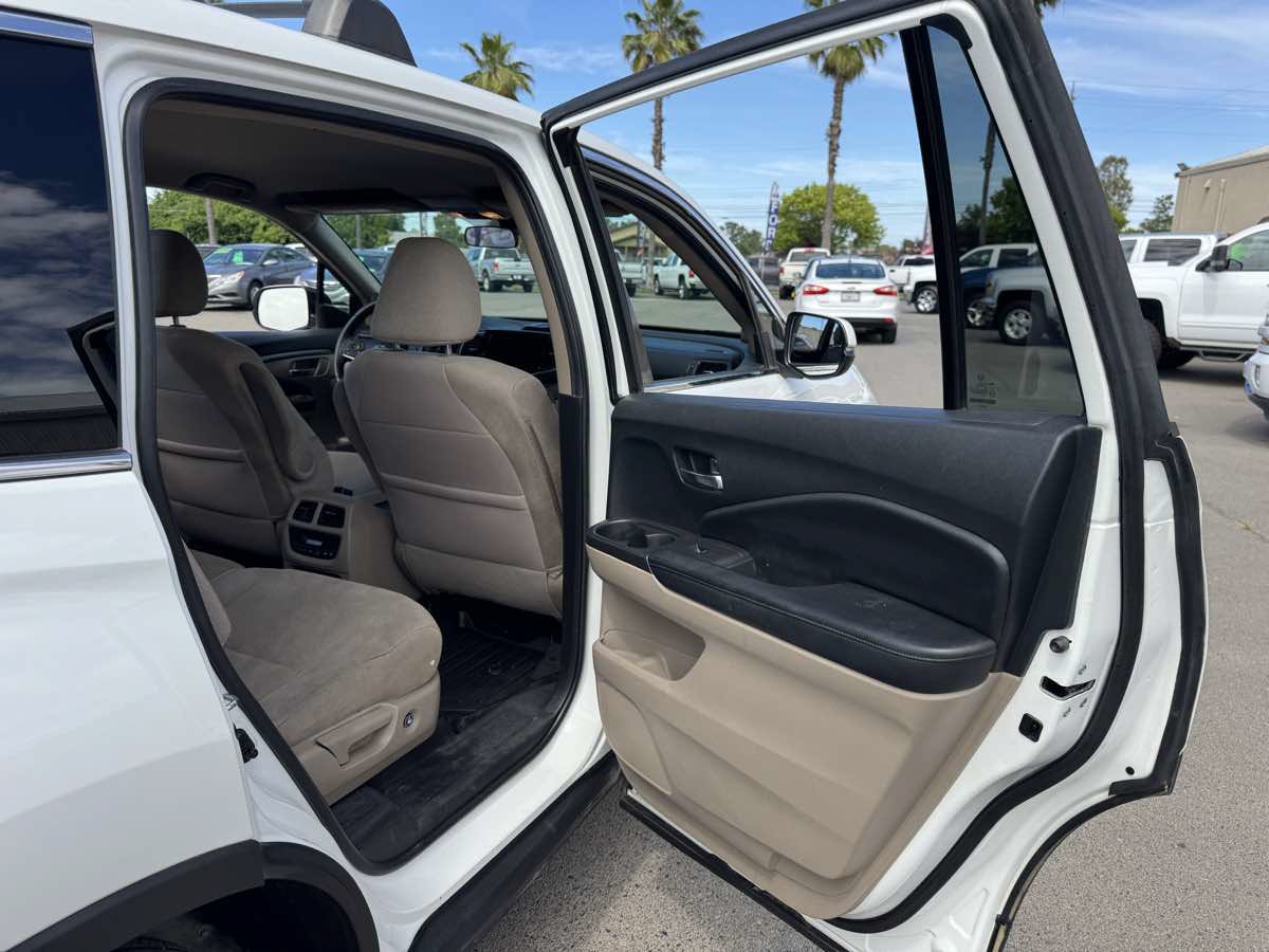 Used 2020 Honda Pilot EX image 17