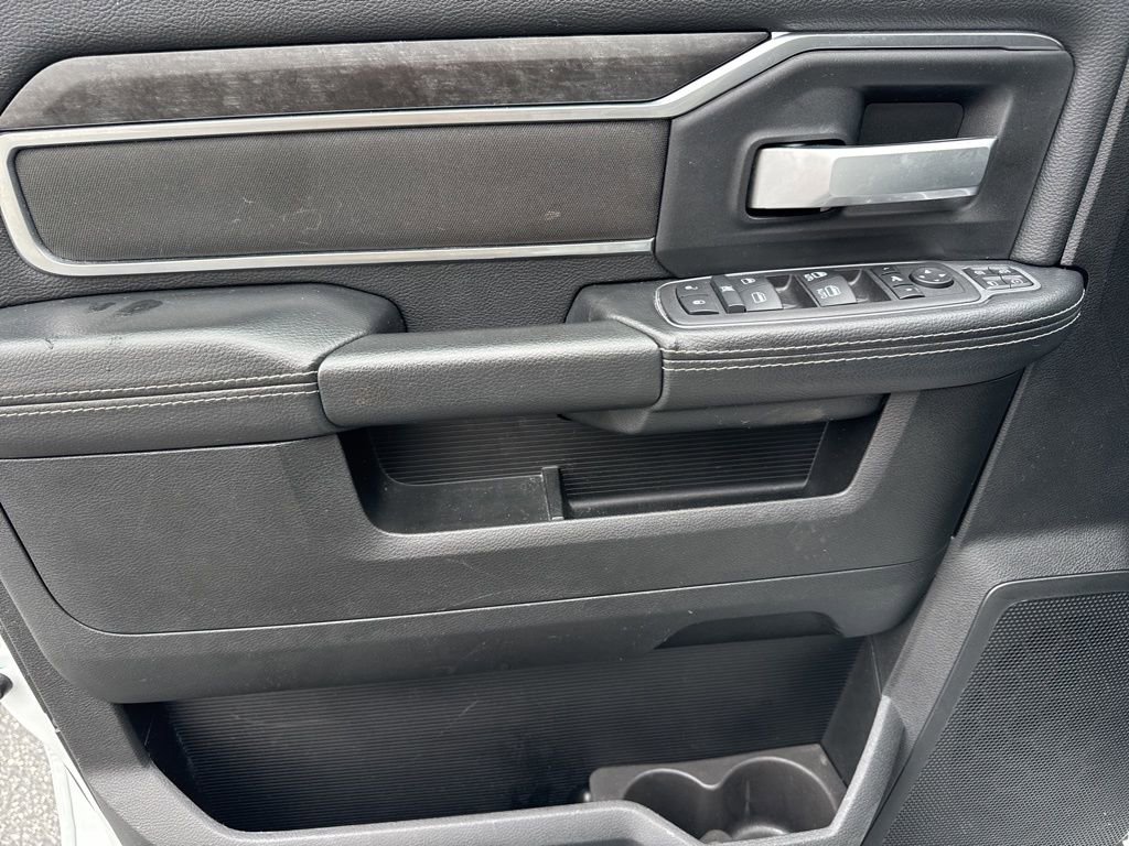 Used 2024 RAM 2500 Big Horn w/ Sport Appearance Package image 20