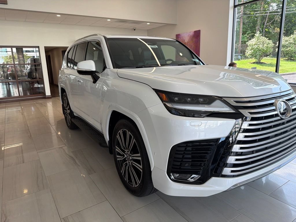 New 2026 Lexus LX 700h Luxury AWD/4WD image 4