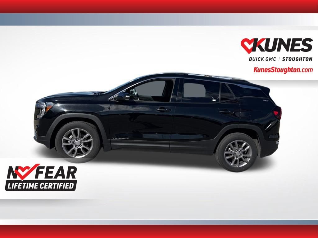 Used 2024 GMC Terrain SLT AWD/4WD image 7