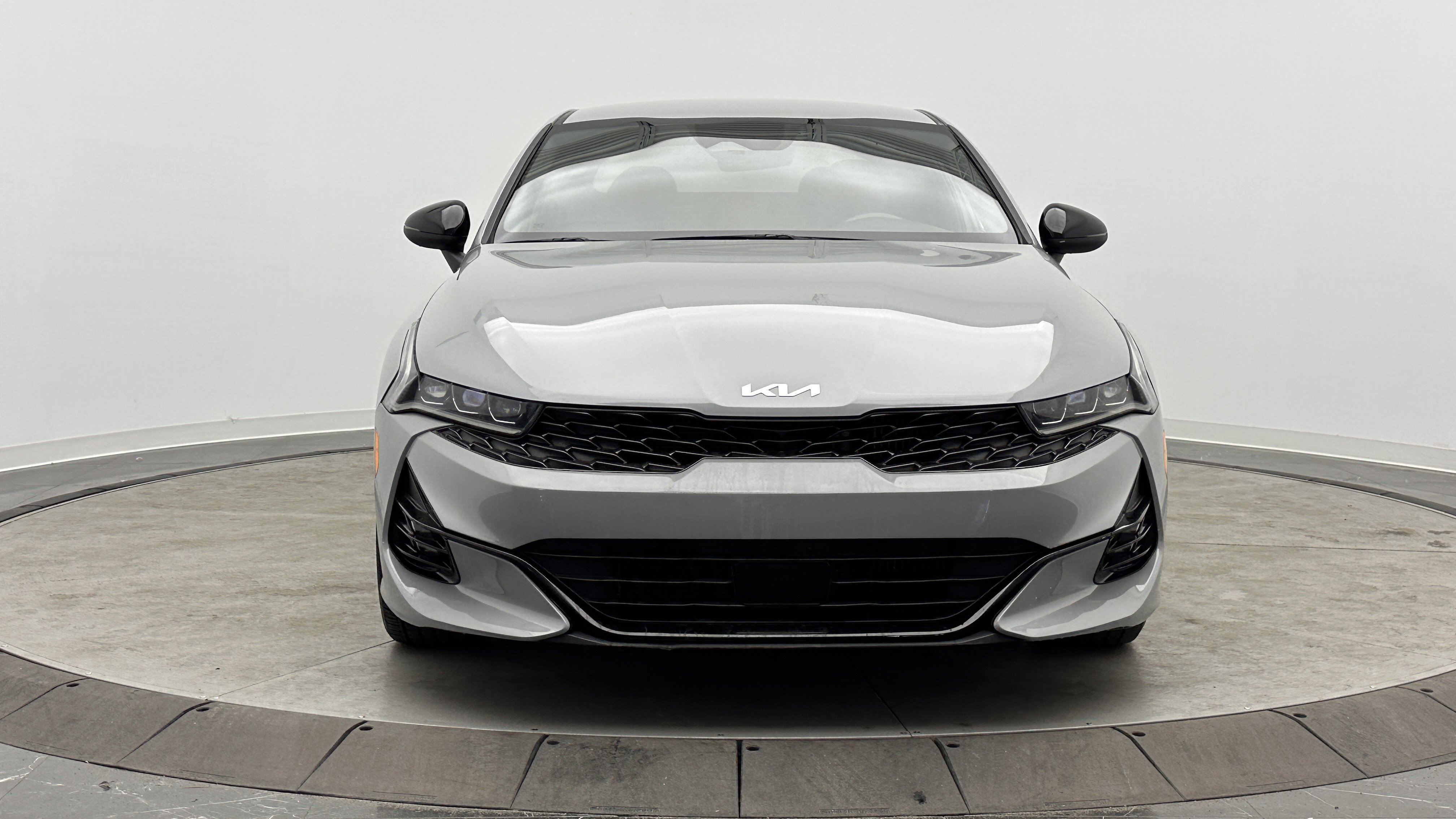 Used 2023 Kia K5 GT-Line w/ GT-Line Premium Package image 2