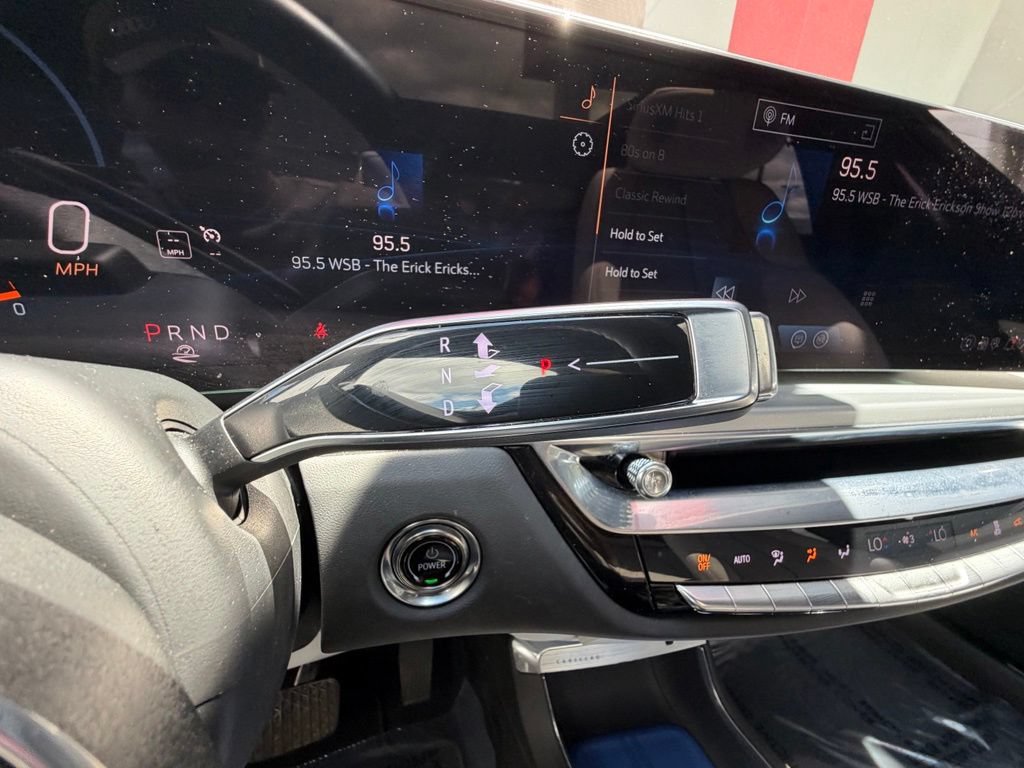 Used 2023 Cadillac Lyriq 2WD image 18