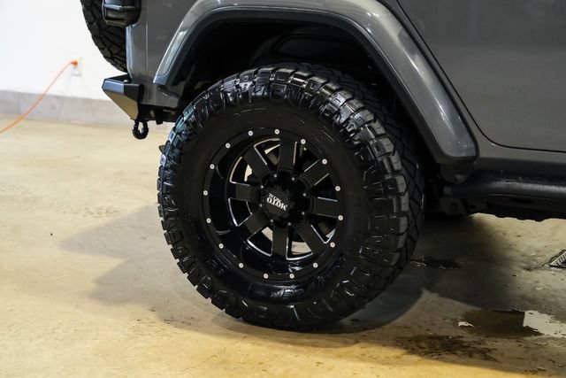 Used 2021 Jeep Wrangler Unlimited Sahara w/ Dual Top Group AWD/4WD image 26