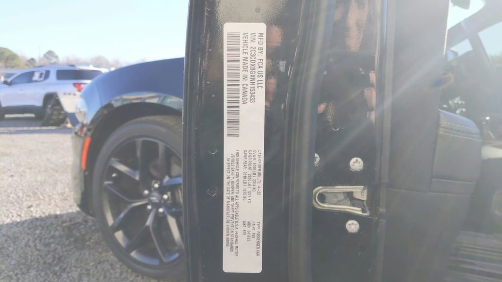 Used 2022 Dodge Charger SXT w/ Blacktop Package image 18