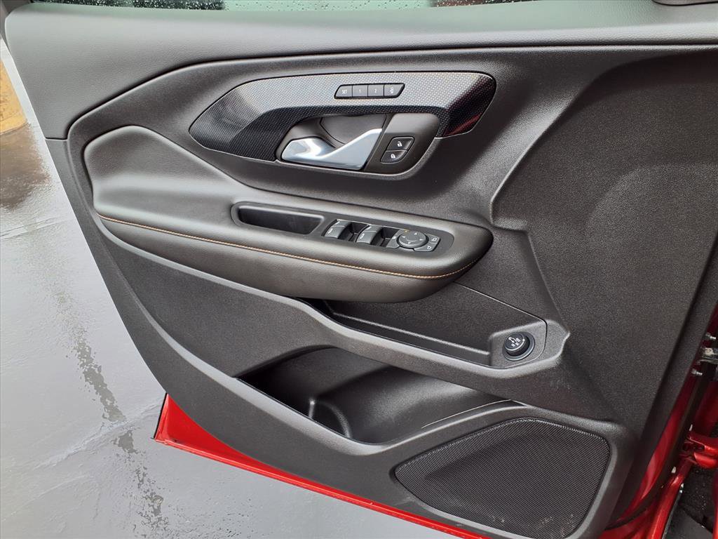 Used 2023 GMC Terrain AT4 w/ Tech Package image 23