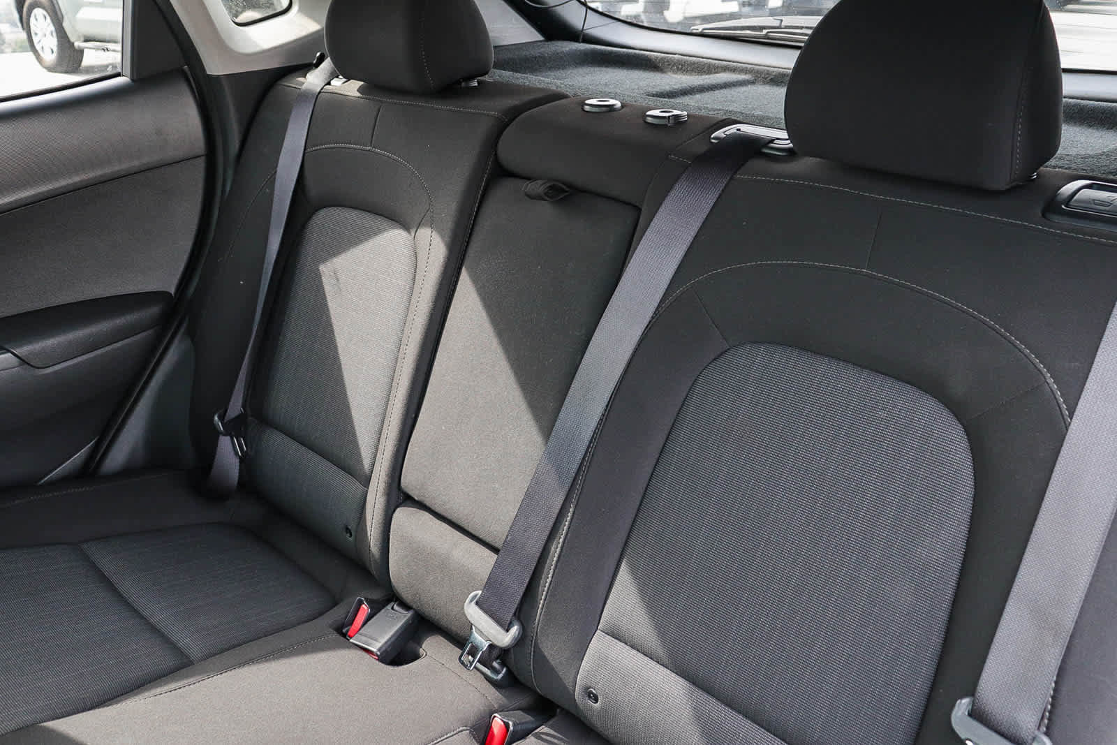 Used 2022 Hyundai Kona SEL image 18