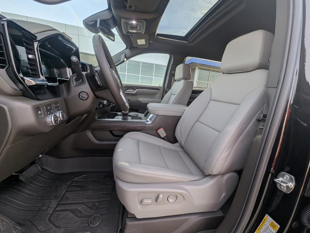 New 2026 GMC Sierra 1500 SLT w/ SLT Premium Package image 15