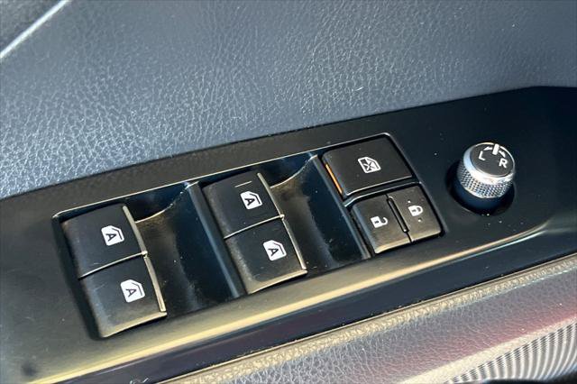 Certified 2018 Toyota Camry XLE w/ Audio Package FWD image 13
