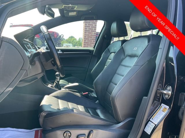Used 2017 Volkswagen Golf R 4-Door image 10