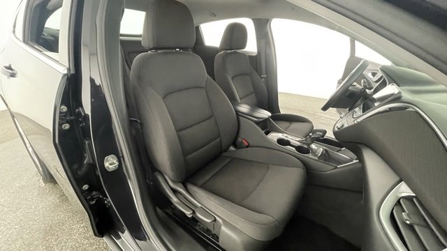 Used 2023 Chevrolet Malibu LT image 45