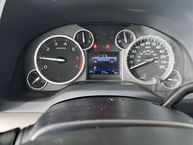 Used 2017 Toyota Tundra SR5 AWD/4WD image 11