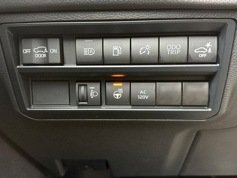 Certified 2024 Toyota Sequoia Limited image 19