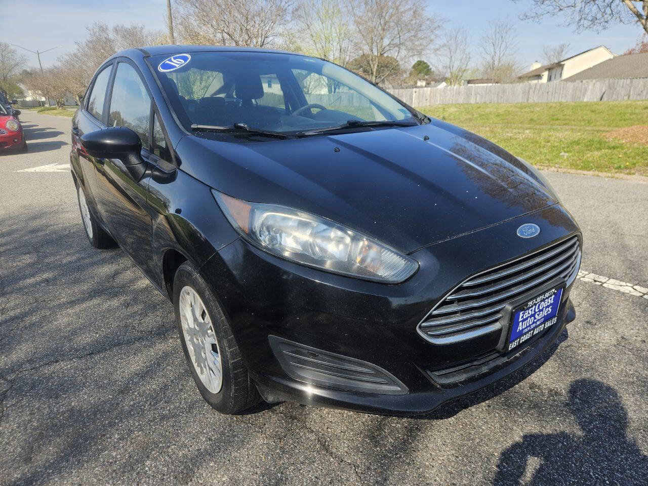 Used 2016 Ford Fiesta S FWD image 8