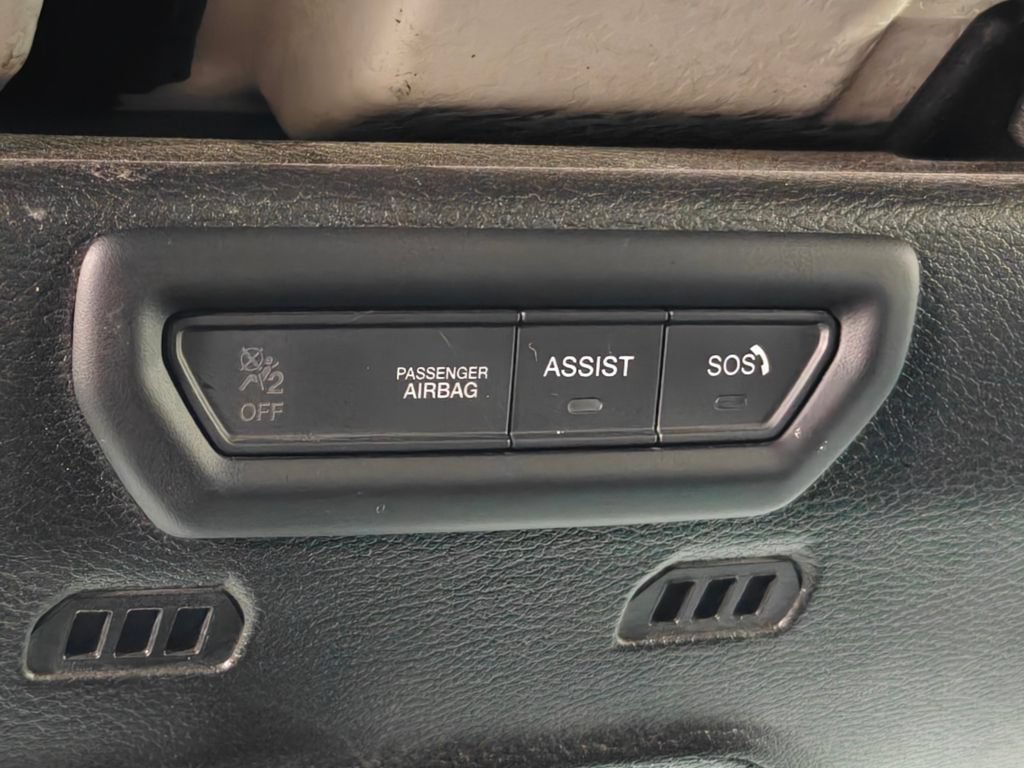 Used 2022 Jeep Gladiator Overland w/ Popular Equipment Package AWD/4WD image 11