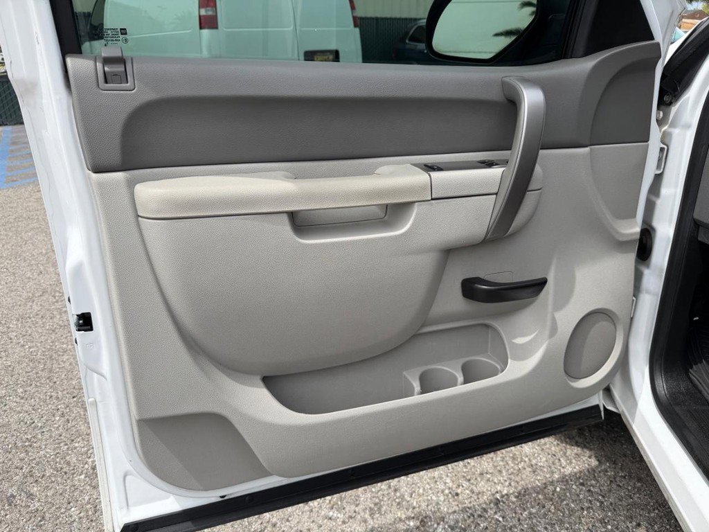 Used 2013 GMC Sierra 1500 W/T RWD image 15