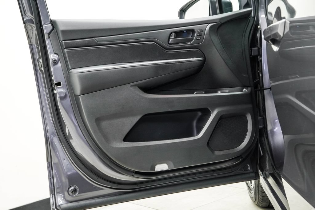 Used 2025 Honda Odyssey EX-L image 44