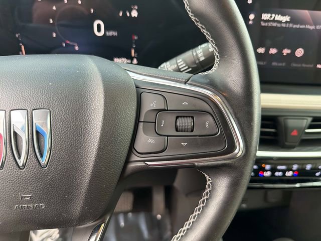 Used 2024 Buick Encore GX Avenir w/ Avenir Convenience Package AWD/4WD image 27