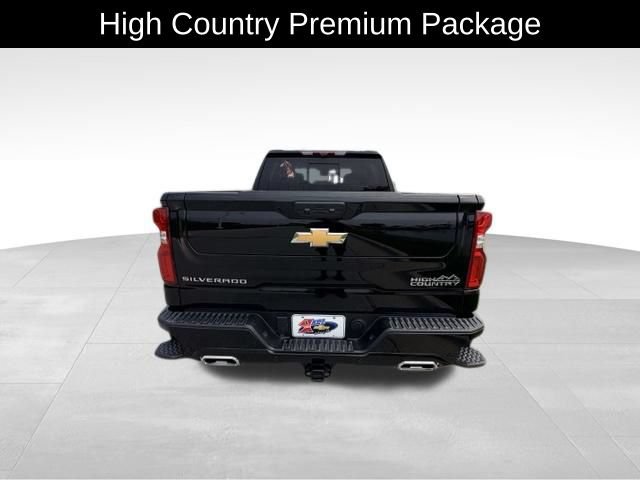 Certified 2025 Chevrolet Silverado 1500 High Country AWD/4WD image 6